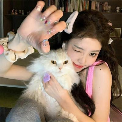 成日受伤的男人粤语